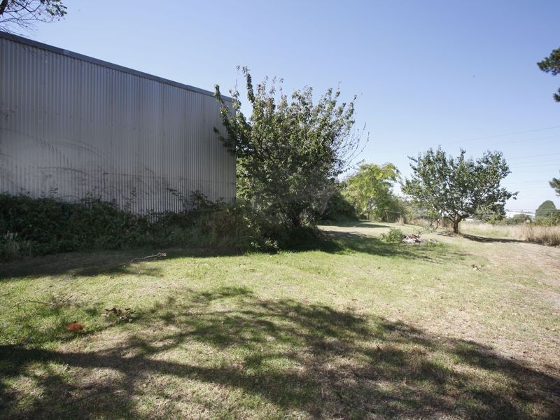 414 Brown Road, Officer VIC 3809