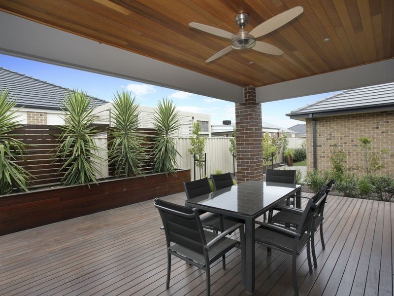 Lot 8/7 Caversham Drive, Pakenham VIC 3810