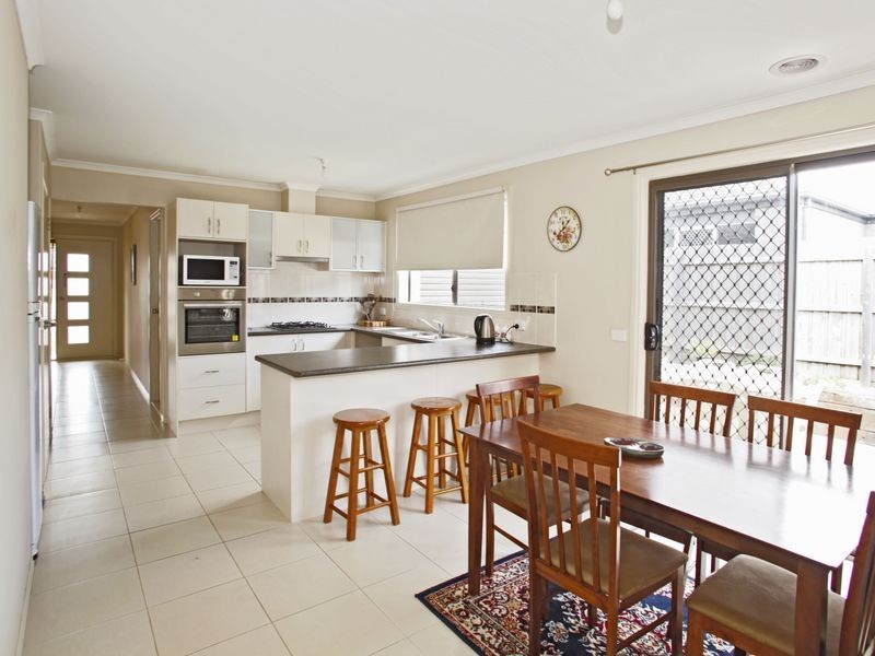 4 Diston Court, Pakenham VIC 3810