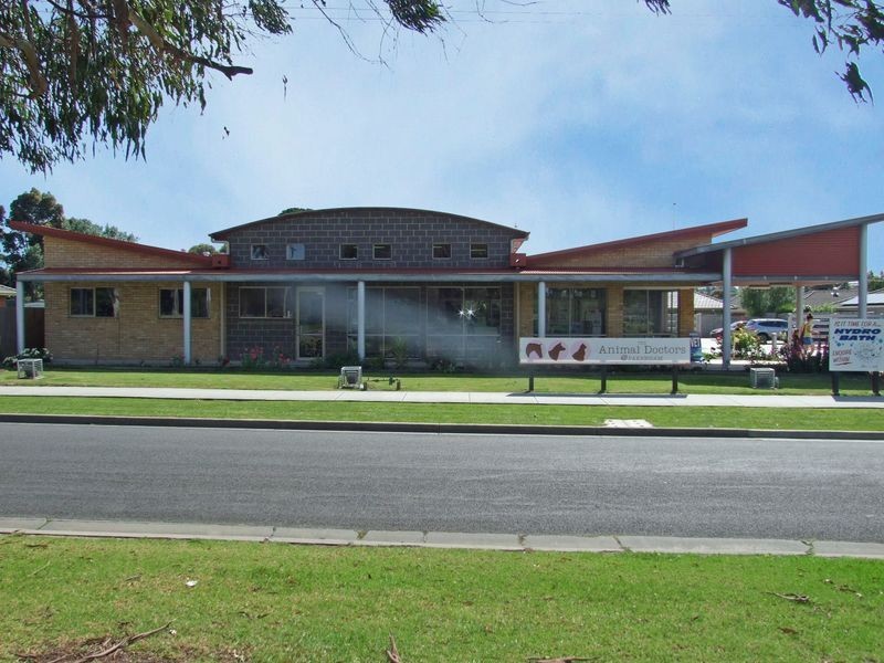 164 Princes Highway, Pakenham VIC 3810