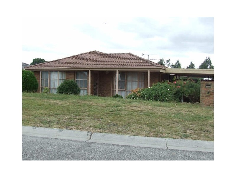 3 Rossetti Court, Pakenham VIC 3810