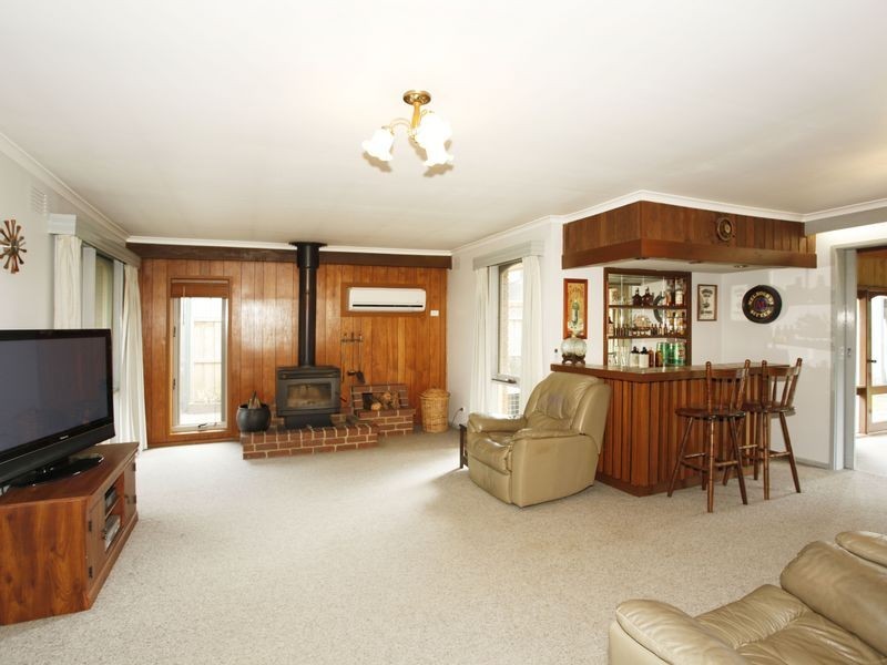 47 Sybella Avenue, Koo Wee Rup VIC 3981