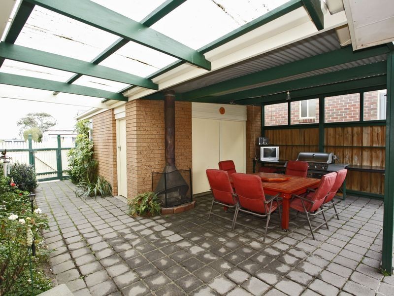 47 Sybella Avenue, Koo Wee Rup VIC 3981