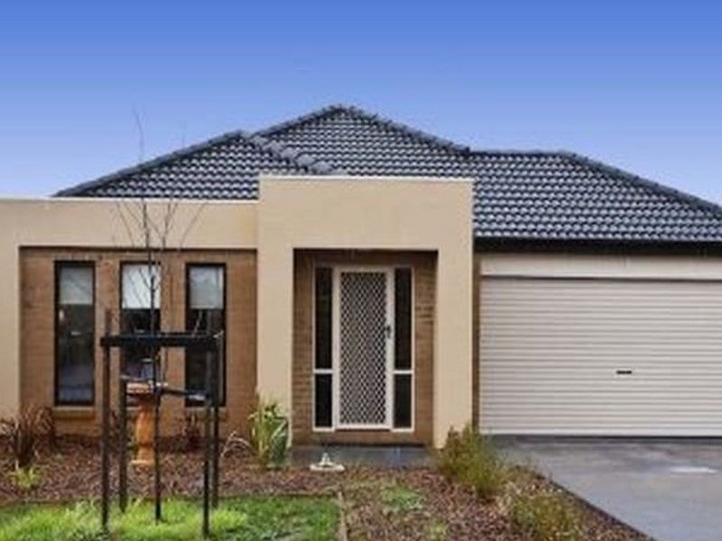 5 Toorang Court, Pakenham VIC 3810