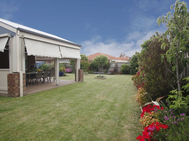 70 Livingstone Boulevard, Pakenham VIC 3810