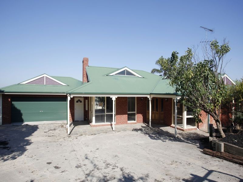 107A Army Road, Pakenham VIC 3810