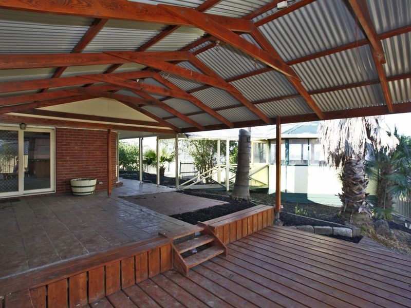 107A Army Road, Pakenham VIC 3810