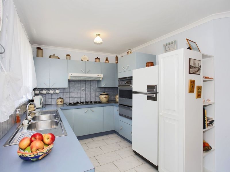 1 Bluegrass Crescent, Pakenham VIC 3810