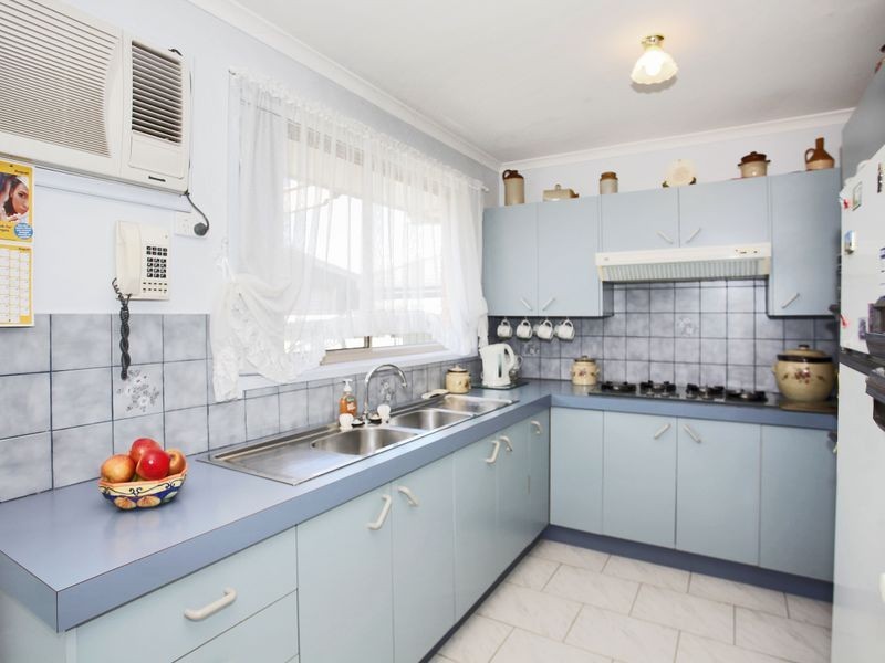 1 Bluegrass Crescent, Pakenham VIC 3810