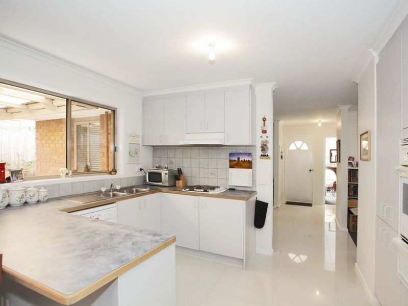 9 Kelly Court, Pakenham VIC 3810