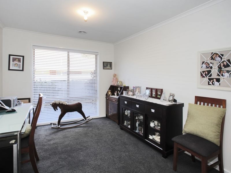 9 Kelly Court, Pakenham VIC 3810