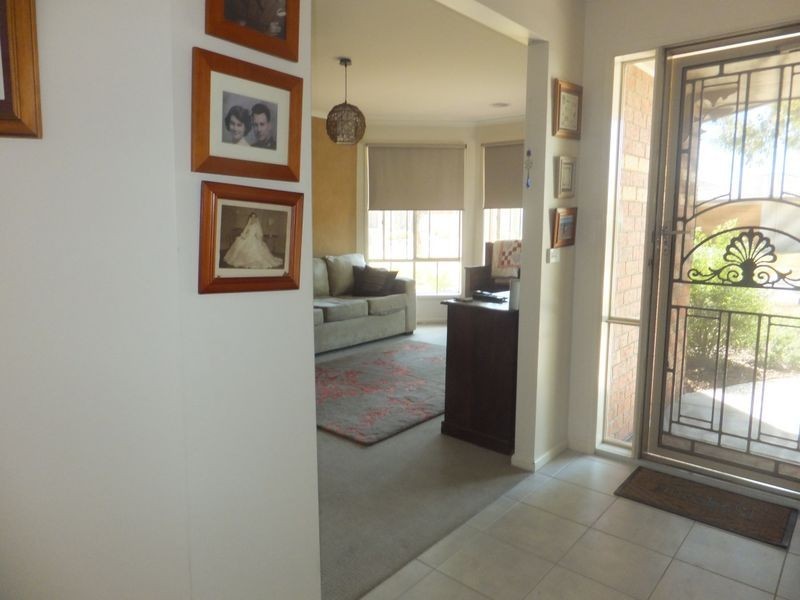 3 Genoa Grove, Pakenham VIC 3810