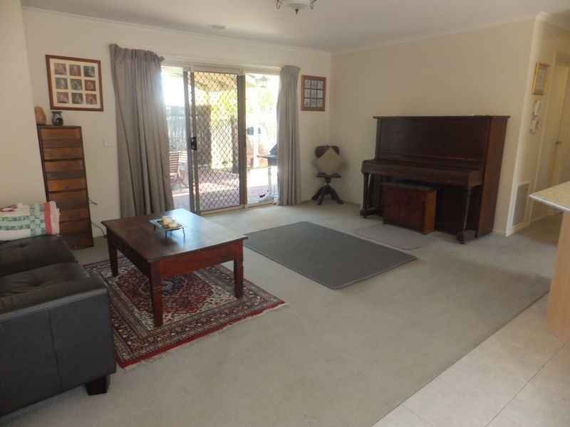 3 Genoa Grove, Pakenham VIC 3810