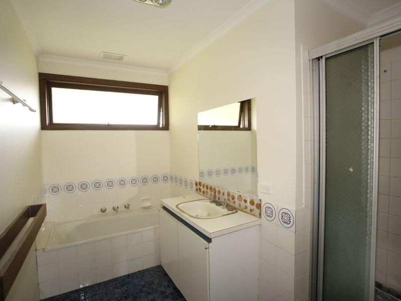 3 Lairds Rise, Garfield VIC 3814