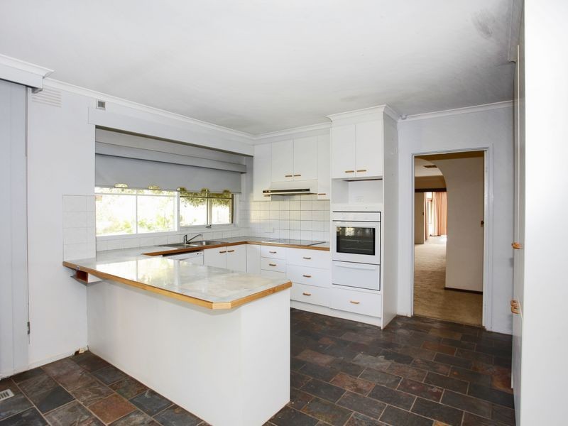Lot 1 Sir Thomas Drive, Pakenham VIC 3810