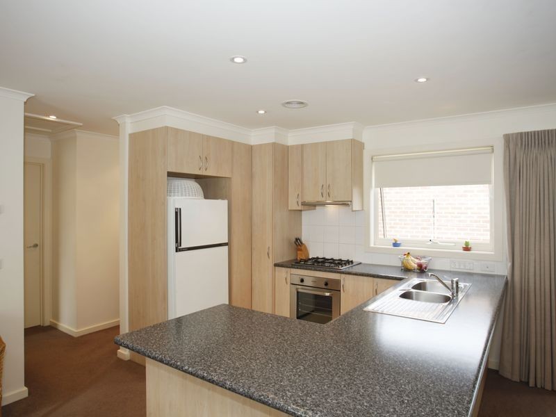 1/31 James Street, Pakenham VIC 3810