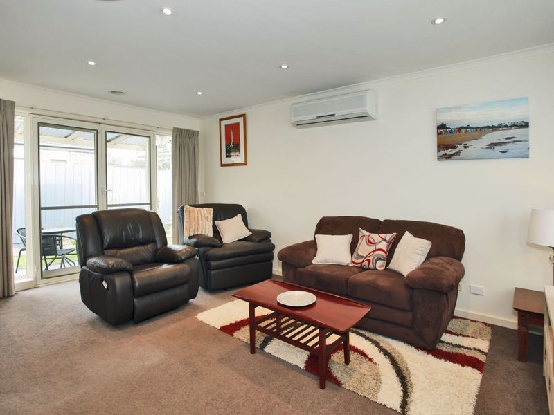 1/31 James Street, Pakenham VIC 3810