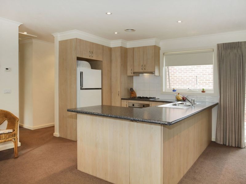 1/31 James Street, Pakenham VIC 3810