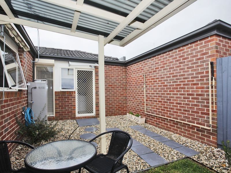 1/31 James Street, Pakenham VIC 3810
