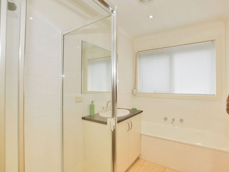 1/31 James Street, Pakenham VIC 3810