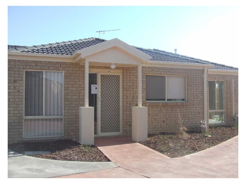 13/21-31 Parman Avenue, Pakenham VIC 3810