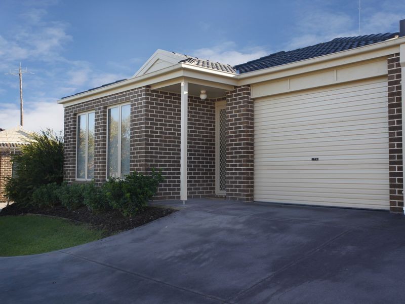 15/51 Leigh Drive, Pakenham VIC 3810