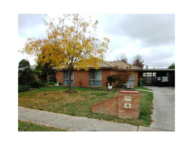 7 Eleanor Court, Pakenham VIC 3810