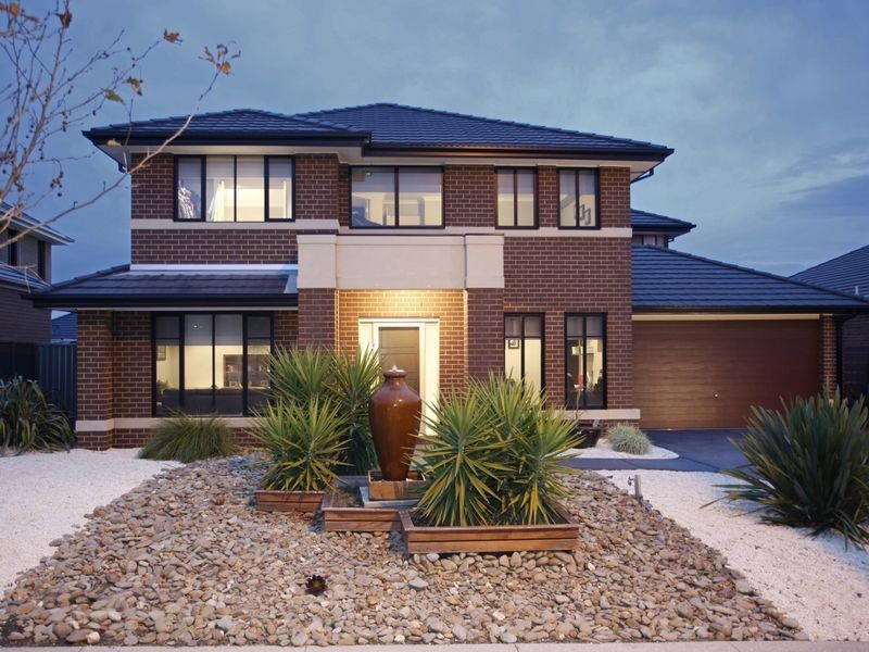 36 Botanic Drive, Pakenham VIC 3810