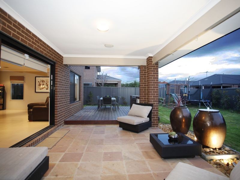 36 Botanic Drive, Pakenham VIC 3810