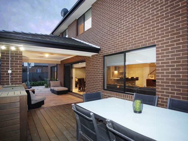 36 Botanic Drive, Pakenham VIC 3810