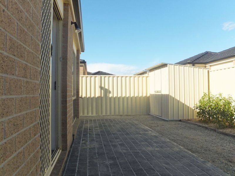27 Webster Way, Pakenham VIC 3810