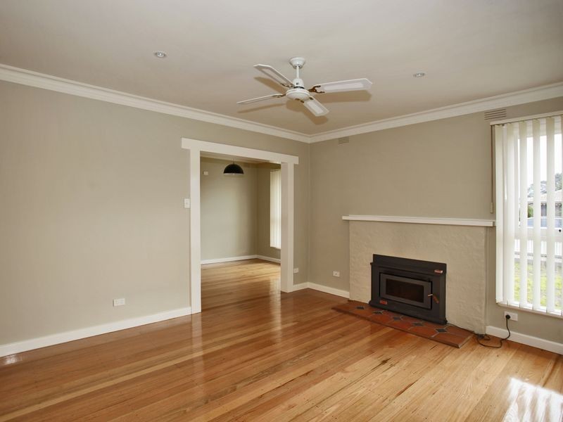 1/12 Savage Street, Pakenham VIC 3810