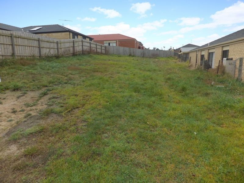 10 Ayesha Rise, Pakenham VIC 3810