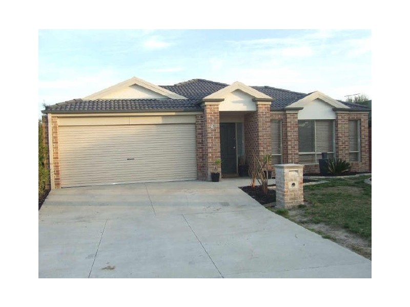 27 Gillian Place, Pakenham VIC 3810