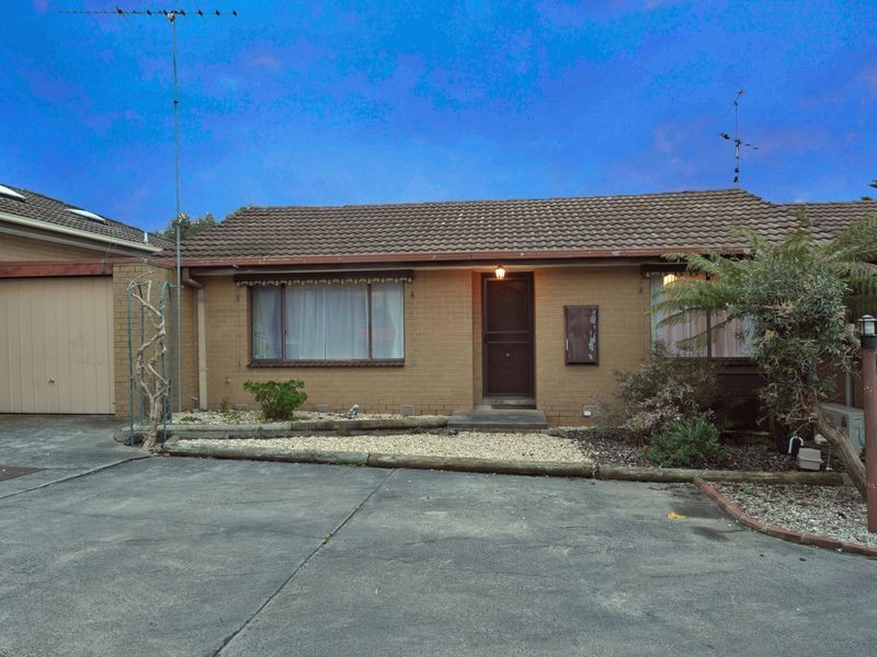 7/27-29 Princes Highway, Pakenham VIC 3810