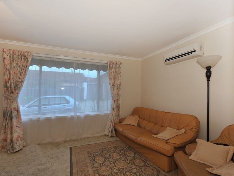 7/27-29 Princes Highway, Pakenham VIC 3810