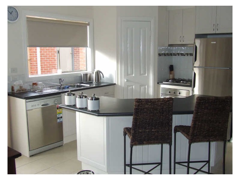 1/29 Silver Gum Drive, Pakenham VIC 3810