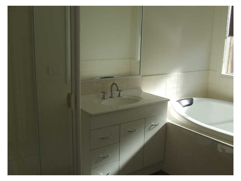 71 Red Gum Circuit, Pakenham VIC 3810