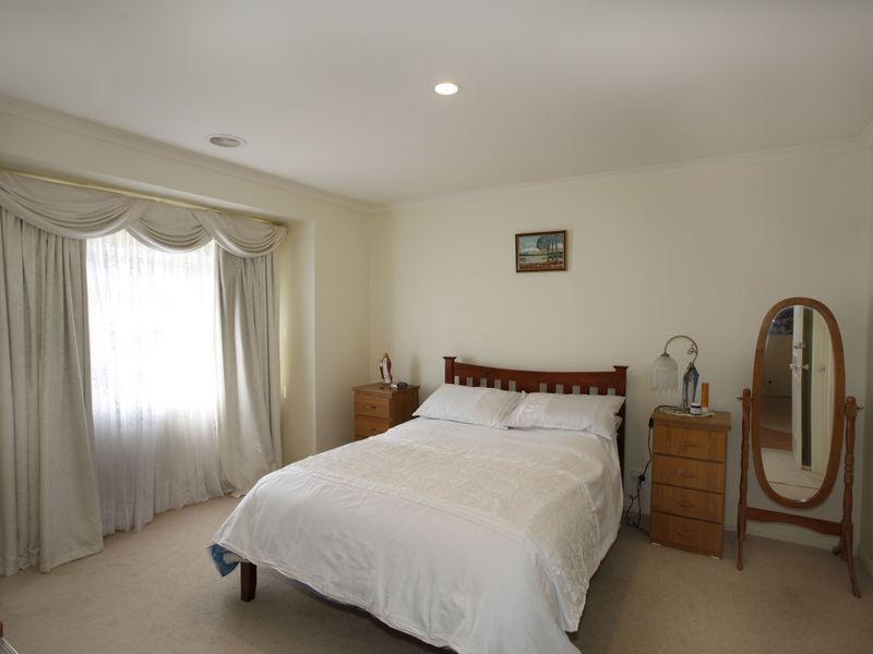 7 Willowbank Pocket, Pakenham VIC 3810