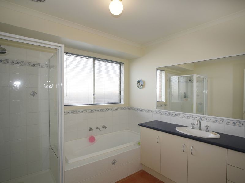 7 Willowbank Pocket, Pakenham VIC 3810