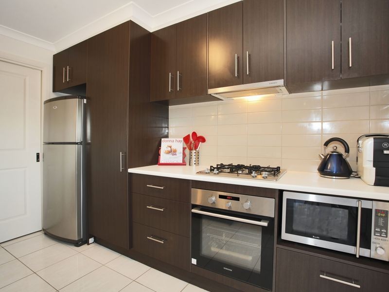 9/53 Ebony Drive, Pakenham VIC 3810