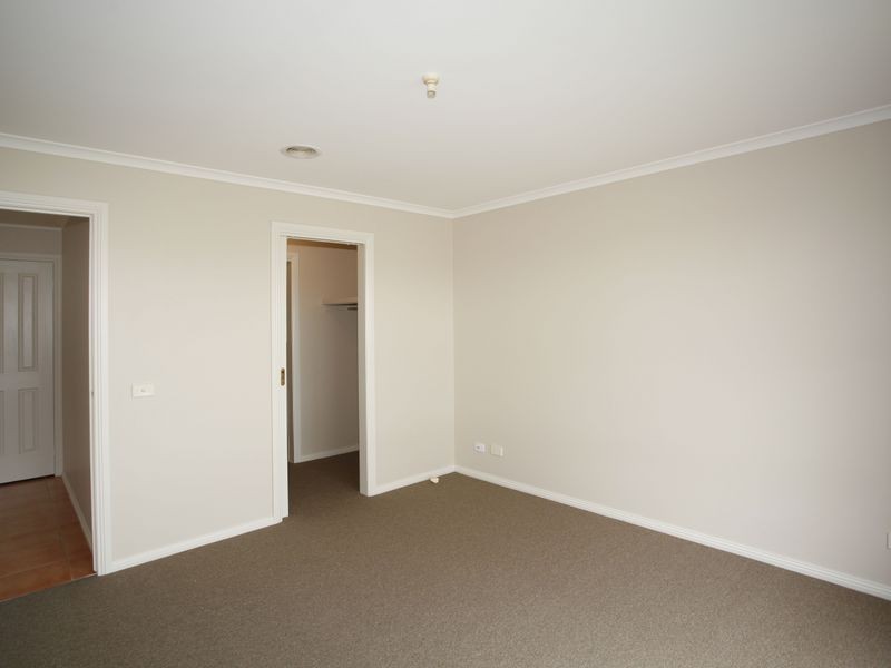 14 Wisteria Court, Pakenham VIC 3810