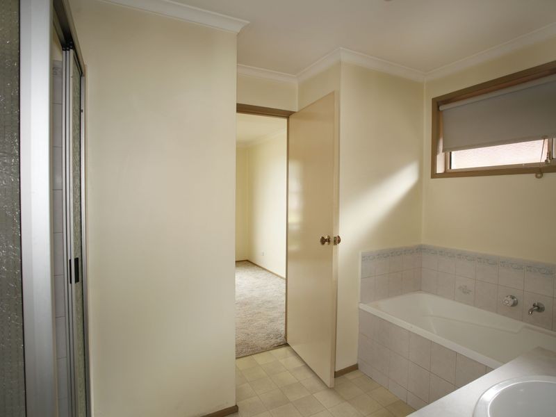 41 Maria Crescent, Pakenham VIC 3810