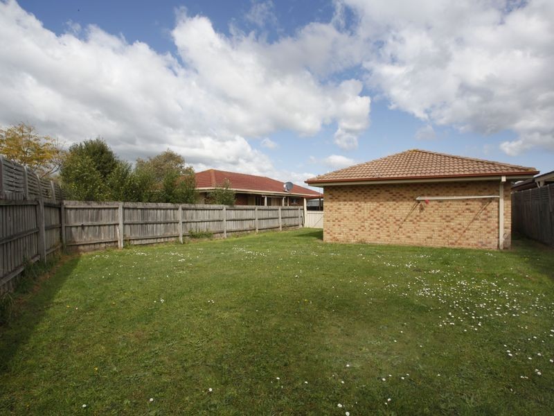 41 Maria Crescent, Pakenham VIC 3810