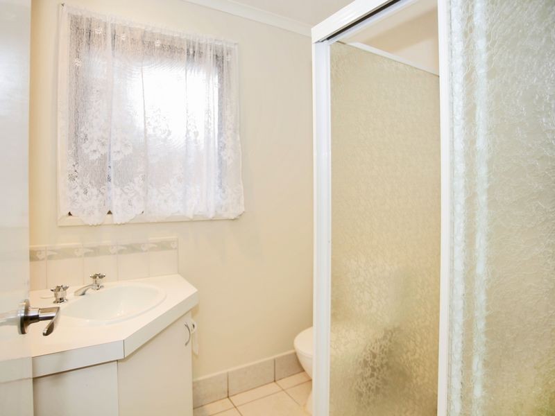 19 Barrington Drive, Pakenham VIC 3810