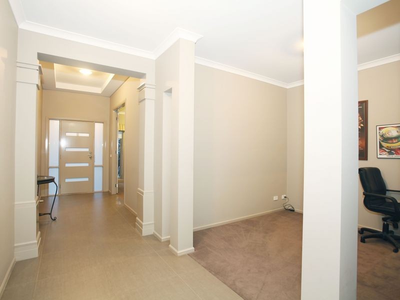 46 Banjo Paterson Drive, Pakenham VIC 3810