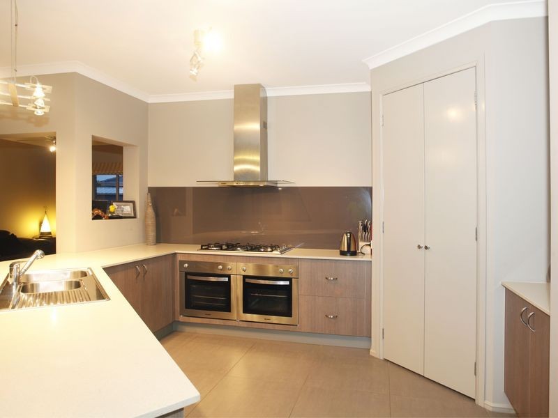 46 Banjo Paterson Drive, Pakenham VIC 3810