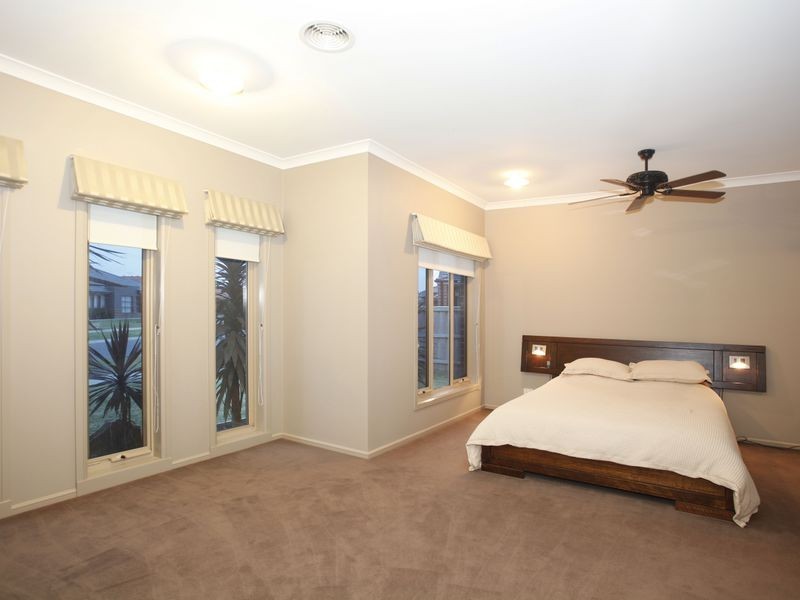 46 Banjo Paterson Drive, Pakenham VIC 3810