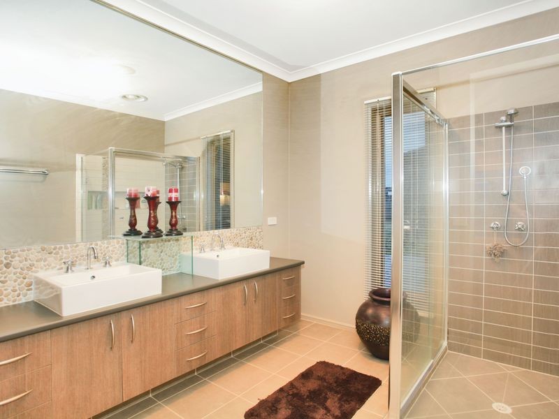 46 Banjo Paterson Drive, Pakenham VIC 3810