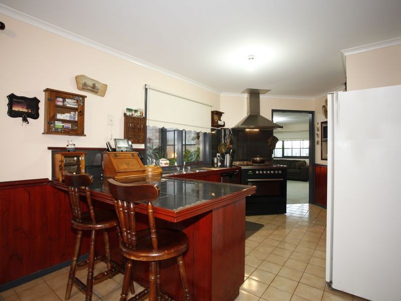 25 Leigh Drive, Pakenham VIC 3810